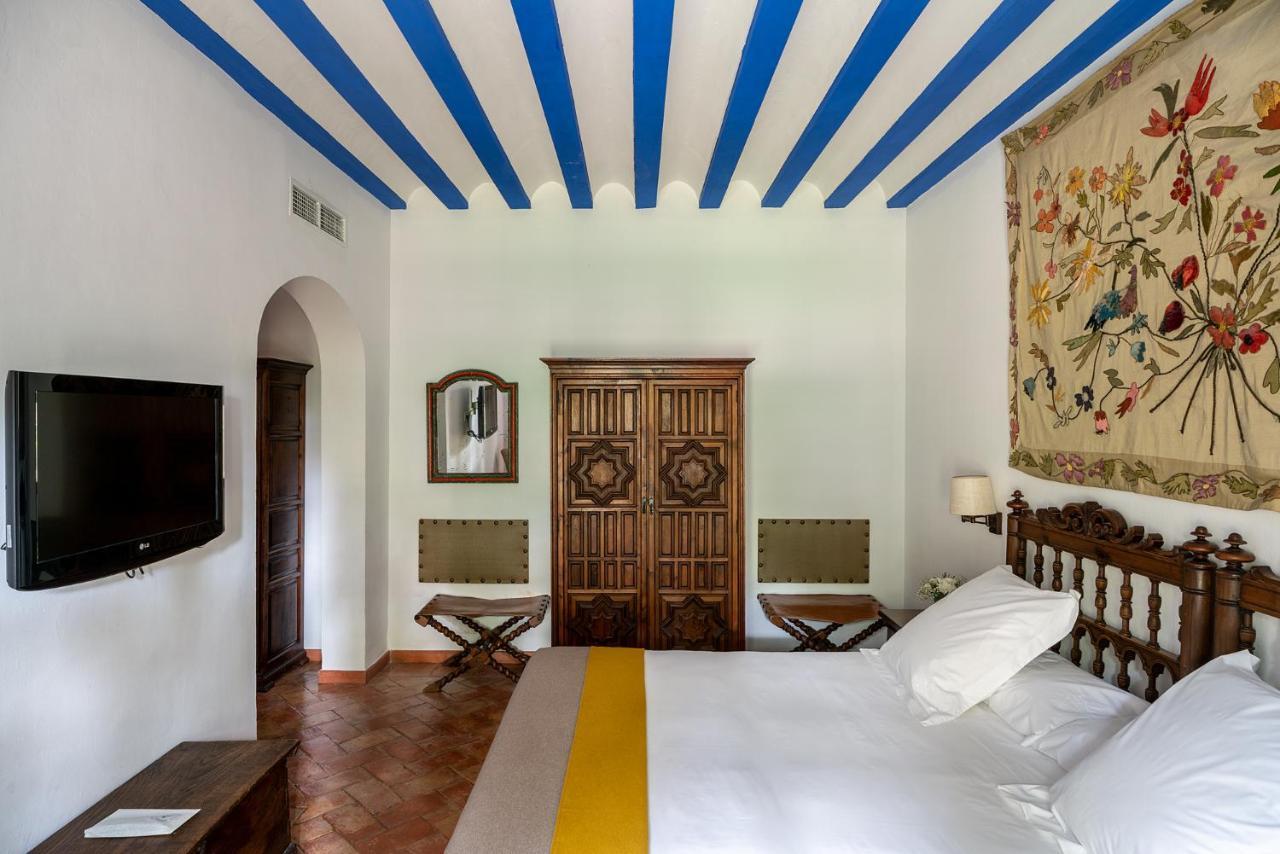 Hotel De 4*